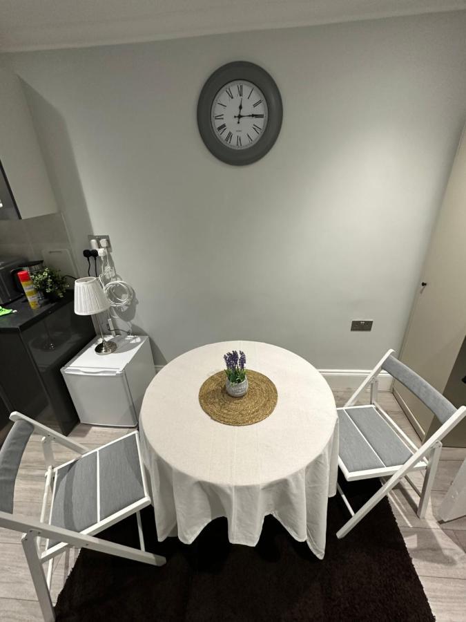 Guest&Rest 8 Apartment London Bagian luar foto