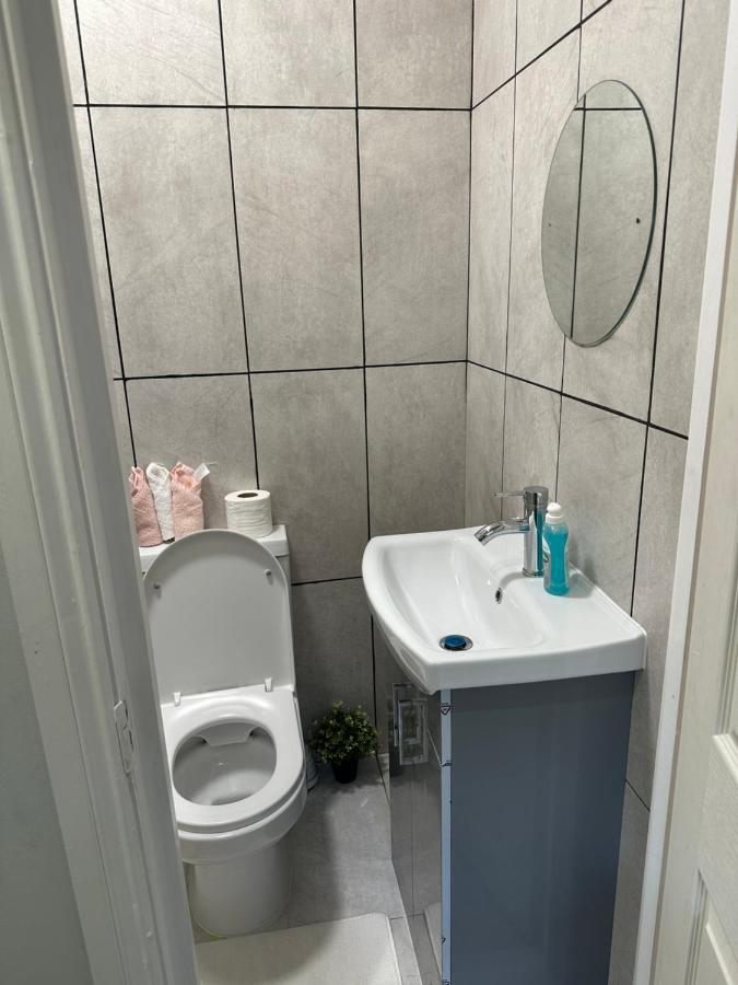 Guest&Rest 8 Apartment London Bagian luar foto